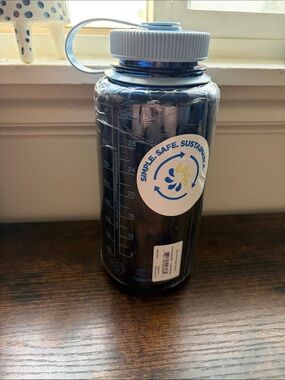 Nalgene Classic Reusable Water Bottle with Light Blue Cap